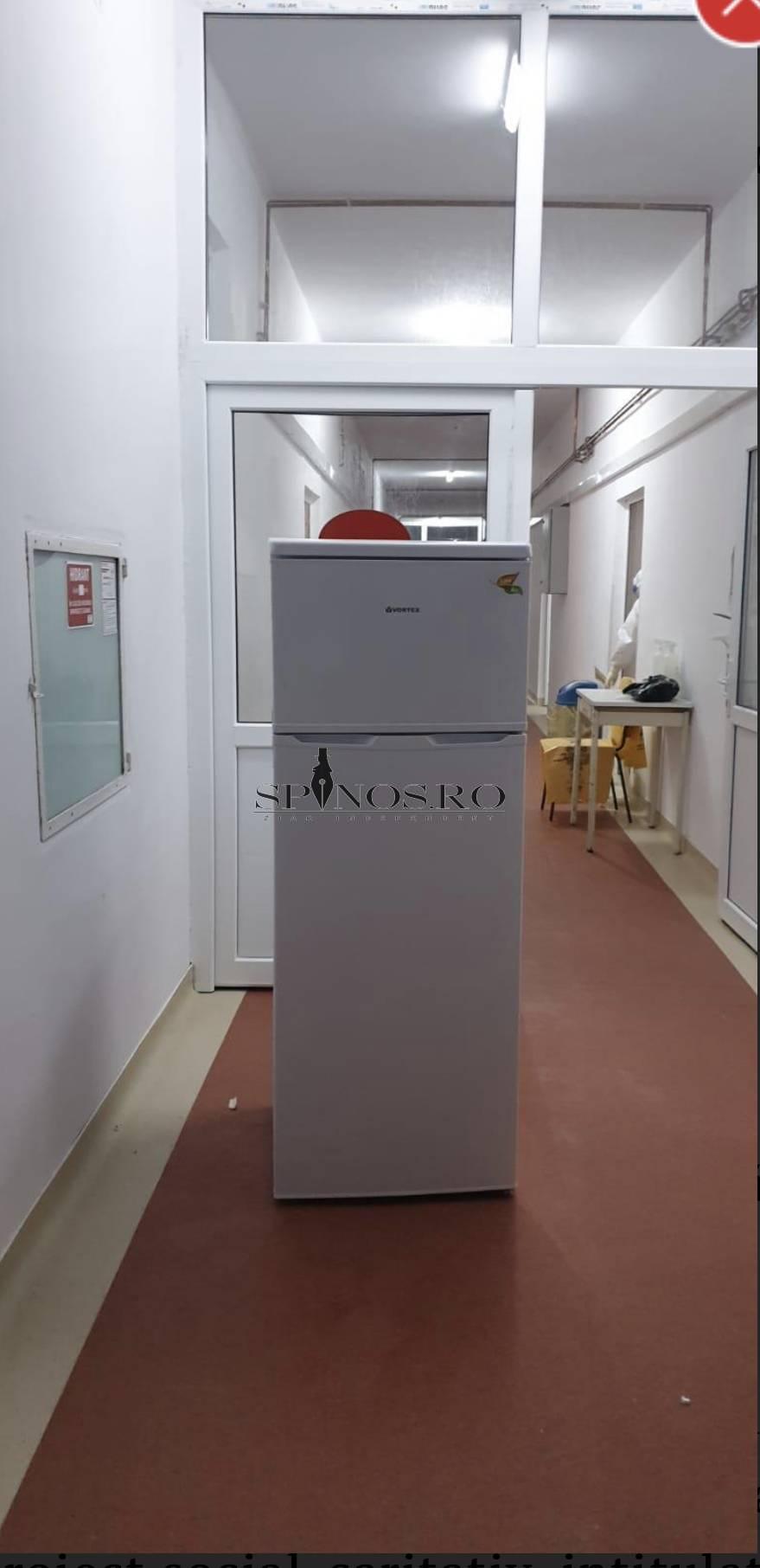 10 frigidere noi pentru Spitalul „ Elena Beldiman ” din Bârlad De la “ Oameni pentru Oameni”: 10 frigidere noi pentru Spitalul „Elena Beldiman” din Bârlad