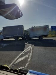 Un alt accident rutier a avut loc pe DE581,în apropiere de localitatea Sălcioara Un alt accident rutier a avut loc pe DE581, în apropiere de localitatea Sălcioara